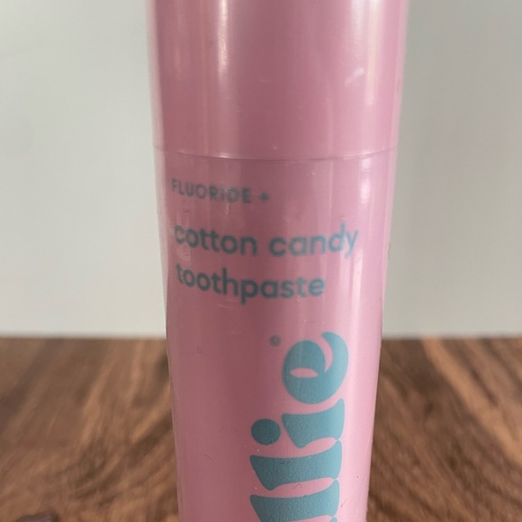 Hismile Cotton Candy Flavoured Toothpaste, NWT - Picture 2 of 4